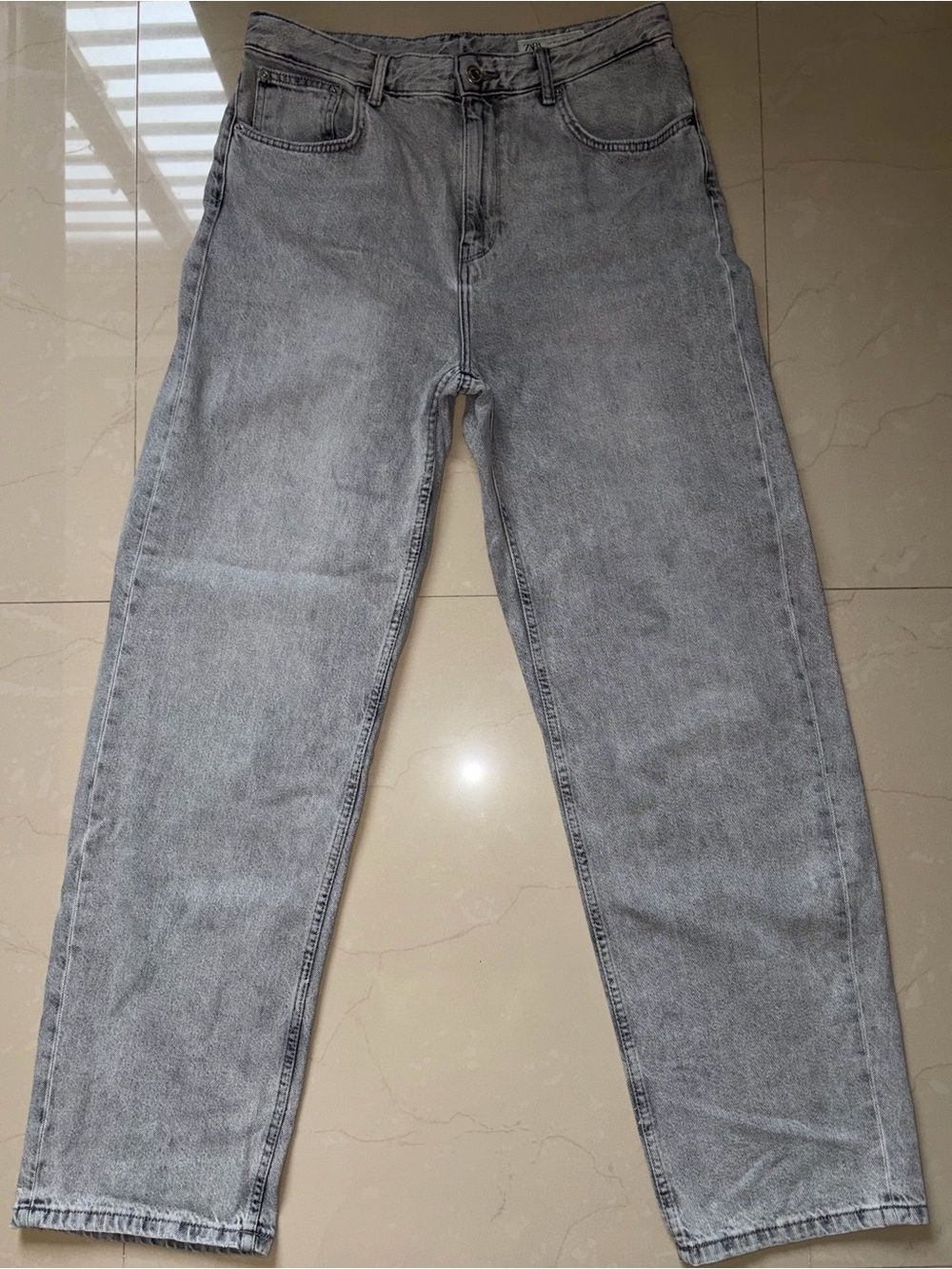 Light gray Zara jeans